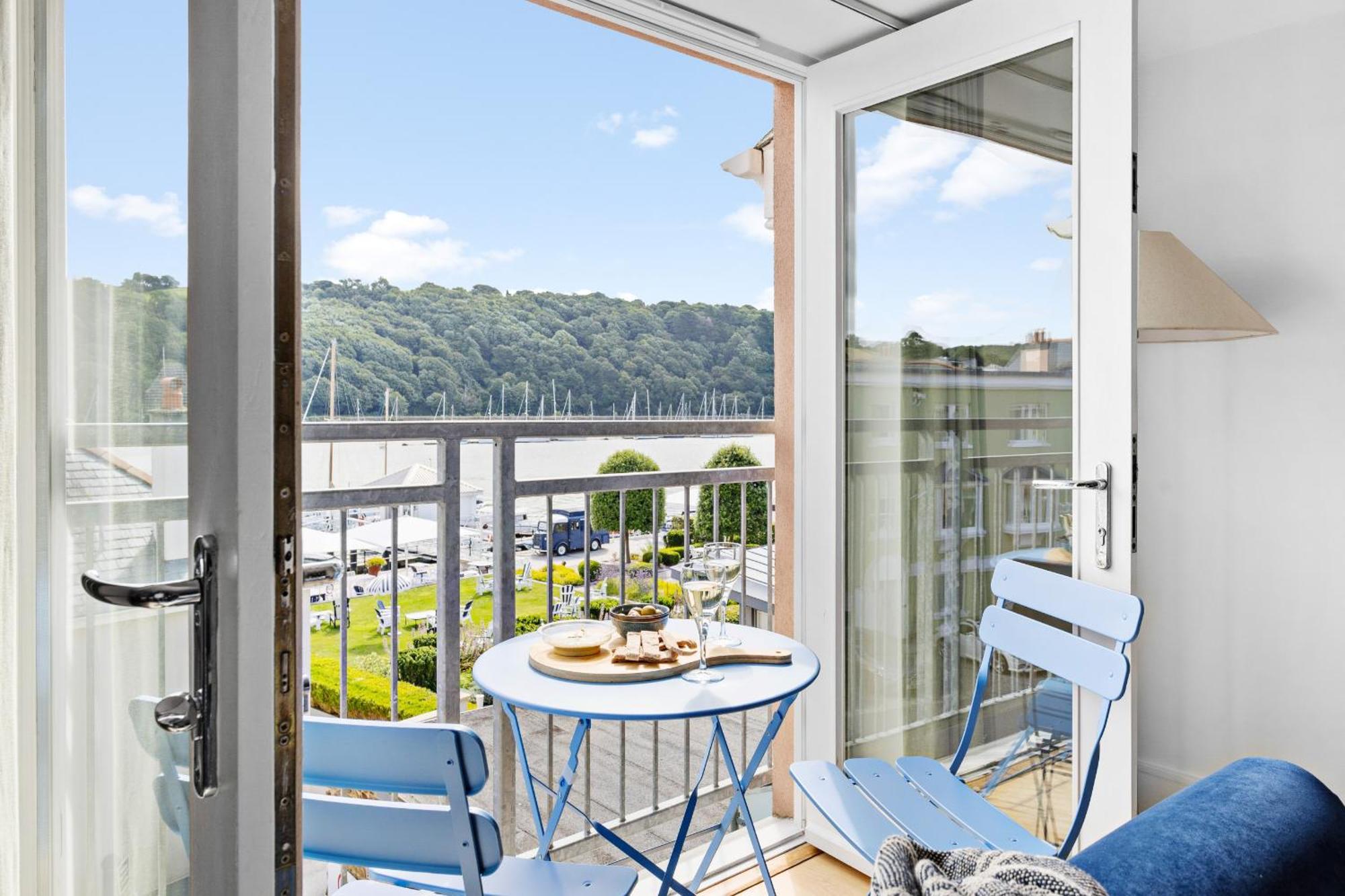 Dart Marina - Luxury Apartment On Marina Дартмаут Экстерьер фото